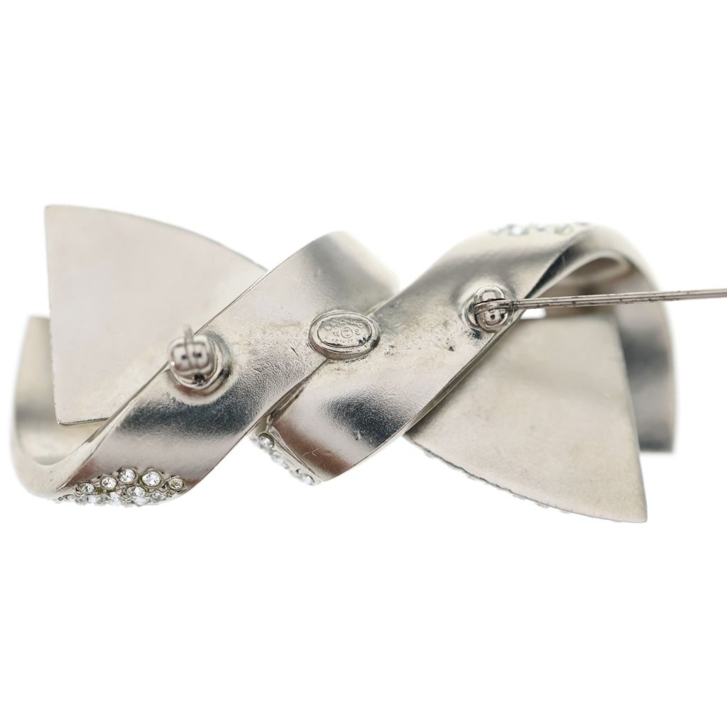 Chanel CC Logo Coco Ribbon Brooch Rhinestone Silver — view 6
