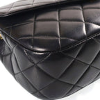 Chanel Quilted 25 CC Logo Single Flap Bag Chain Lambskin Black — view 5