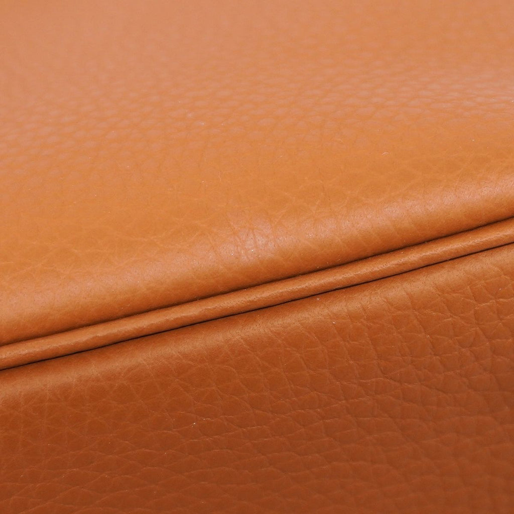Hermes Handbag Picotin Lock PM Taurillon Clemence Gold — view 6