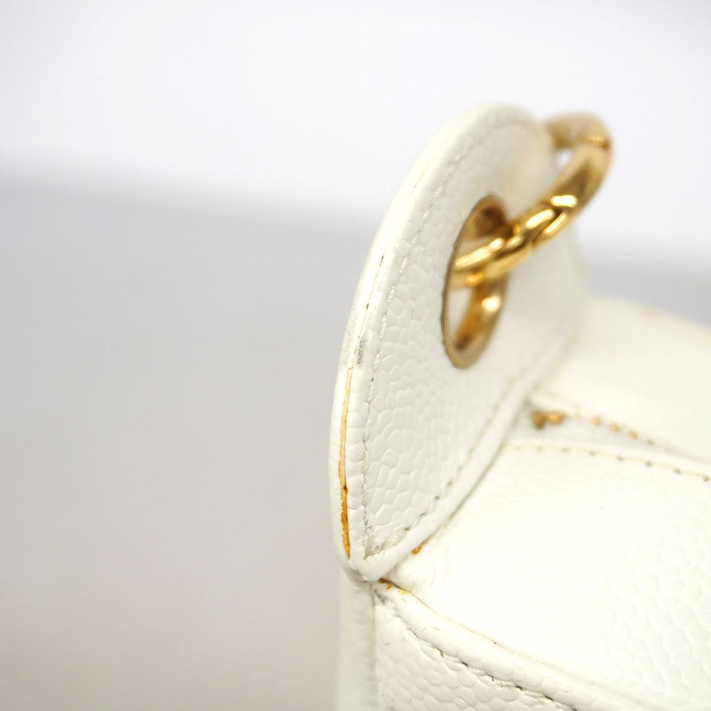 Chanel Shoulder Bag Quilted Caviar Leather White Champagne Gold — view 7