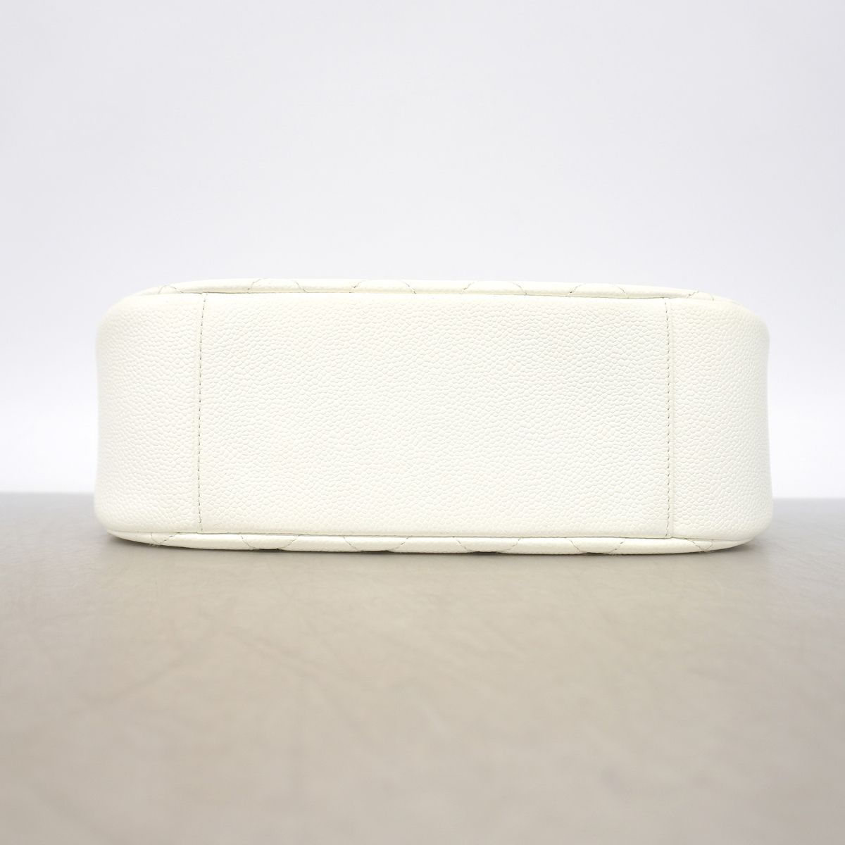 Chanel Shoulder Bag Quilted Caviar Leather White Champagne Gold — view 3