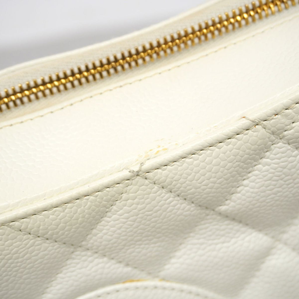 Chanel Shoulder Bag Quilted Caviar Leather White Champagne Gold — view 8