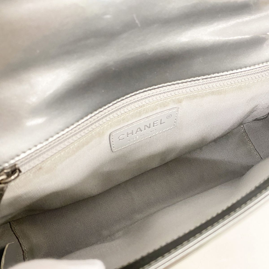 Chanel Shoulder Bag Boy Patent Leather Gray Silver — view 4