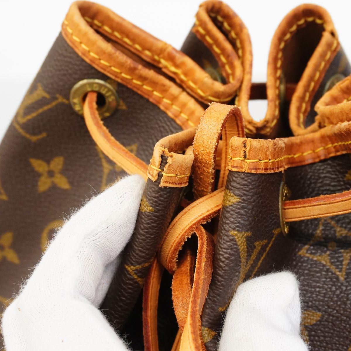 Louis Vuitton Shoulder Bag Monogram Petit Noe Brown — view 6