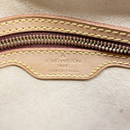 Louis Vuitton Shoulder Bag Monogram Looping MM Brown — view 5