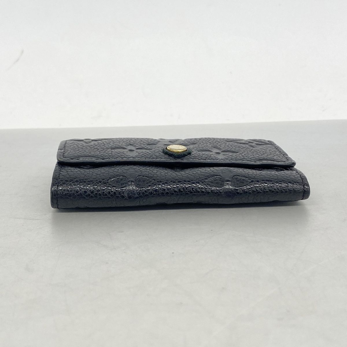 Louis Vuitton Key Case Monogram Empreinte Multicles 6 Noir Key Holder — view 2