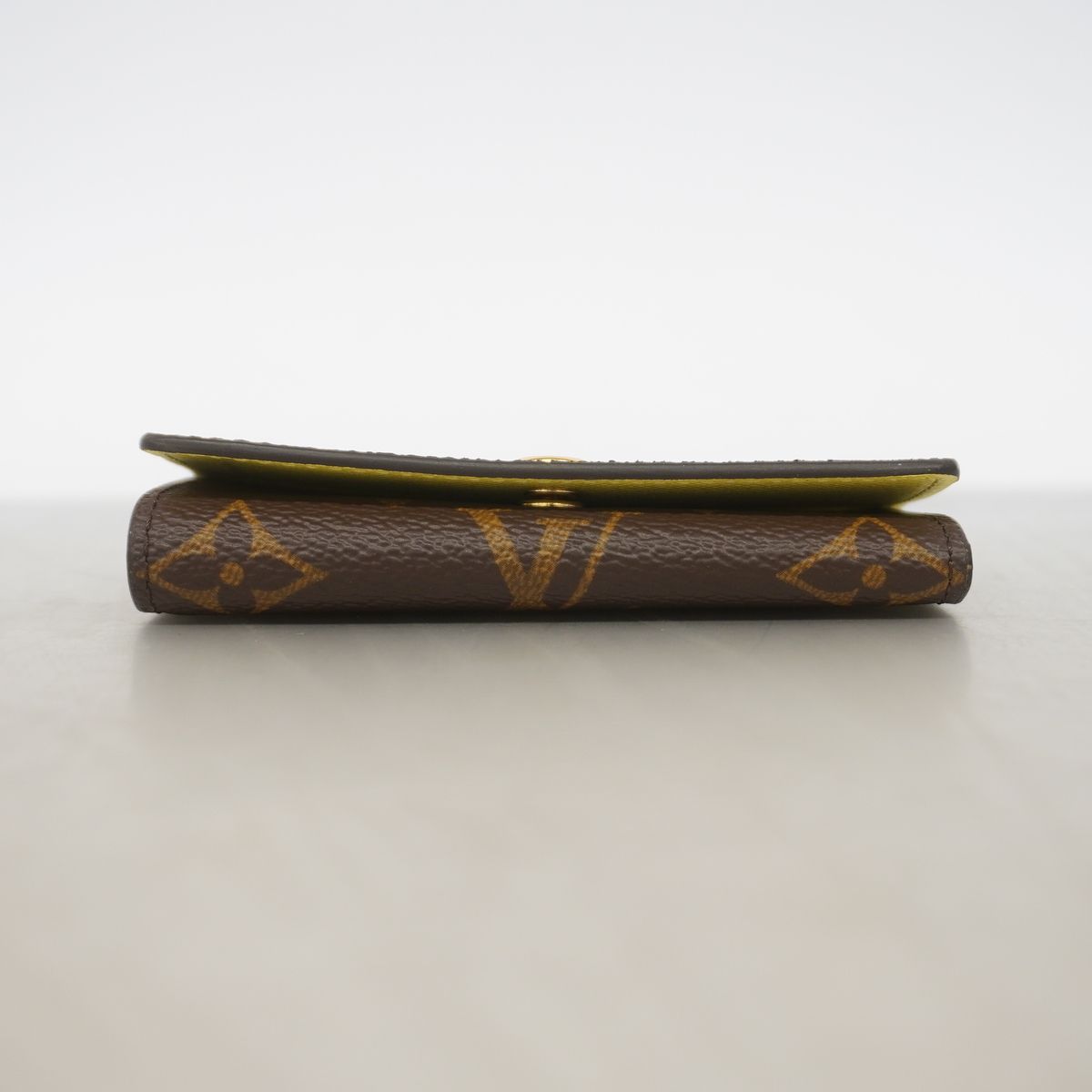 Louis Vuitton Key Case Monogram Multicles 4 Citrus Key Holder — view 2