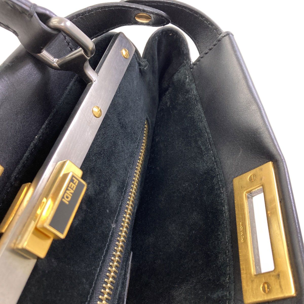 Fendi Peekaboo 2-Way Tote Bag Leather — view 8
