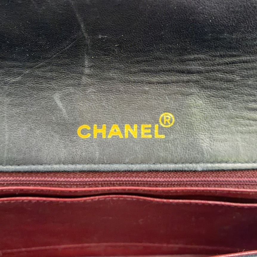 Chanel CC Logo Quilted Lambskin Black Chain Shoulder Bag Gold — view 4