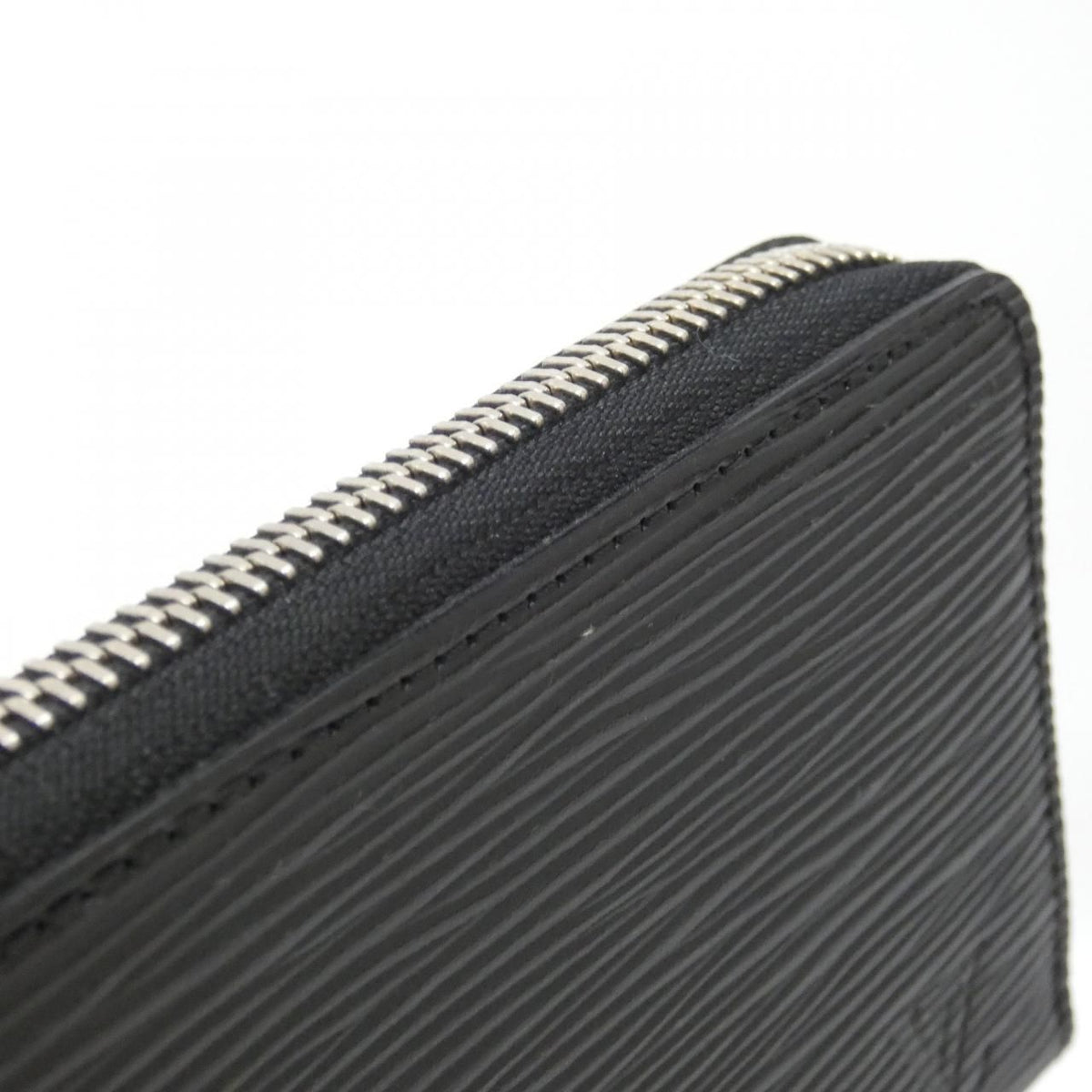Louis Vuitton Epi Portefeuille Clemence Wallet — view 5