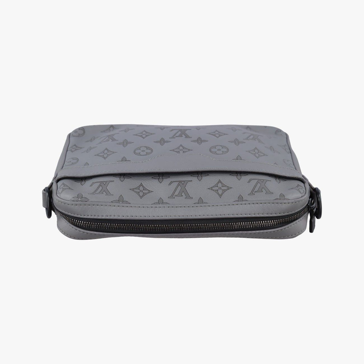 Louis Vuitton Trio Messenger Gri Monogram Shadow — view 8