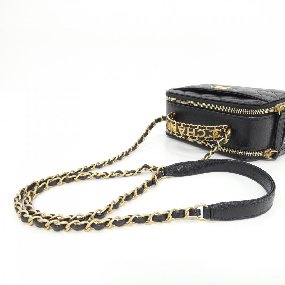 Chanel Bag Handbag Black — view 5