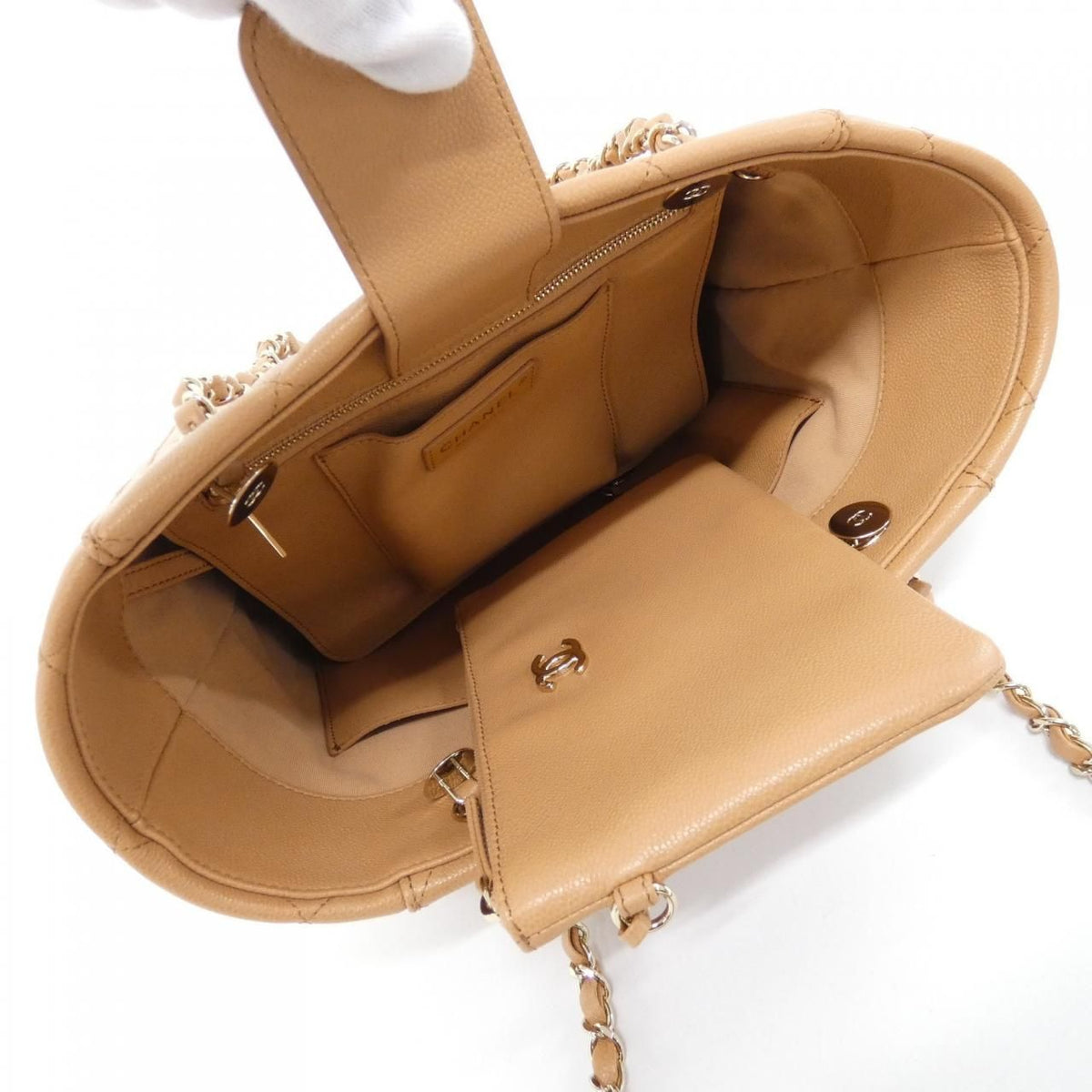 Chanel Bag Handbag Brown — view 6