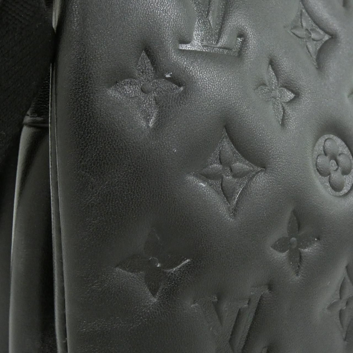 Louis Vuitton Cousin PM Shoulder Bag — view 4