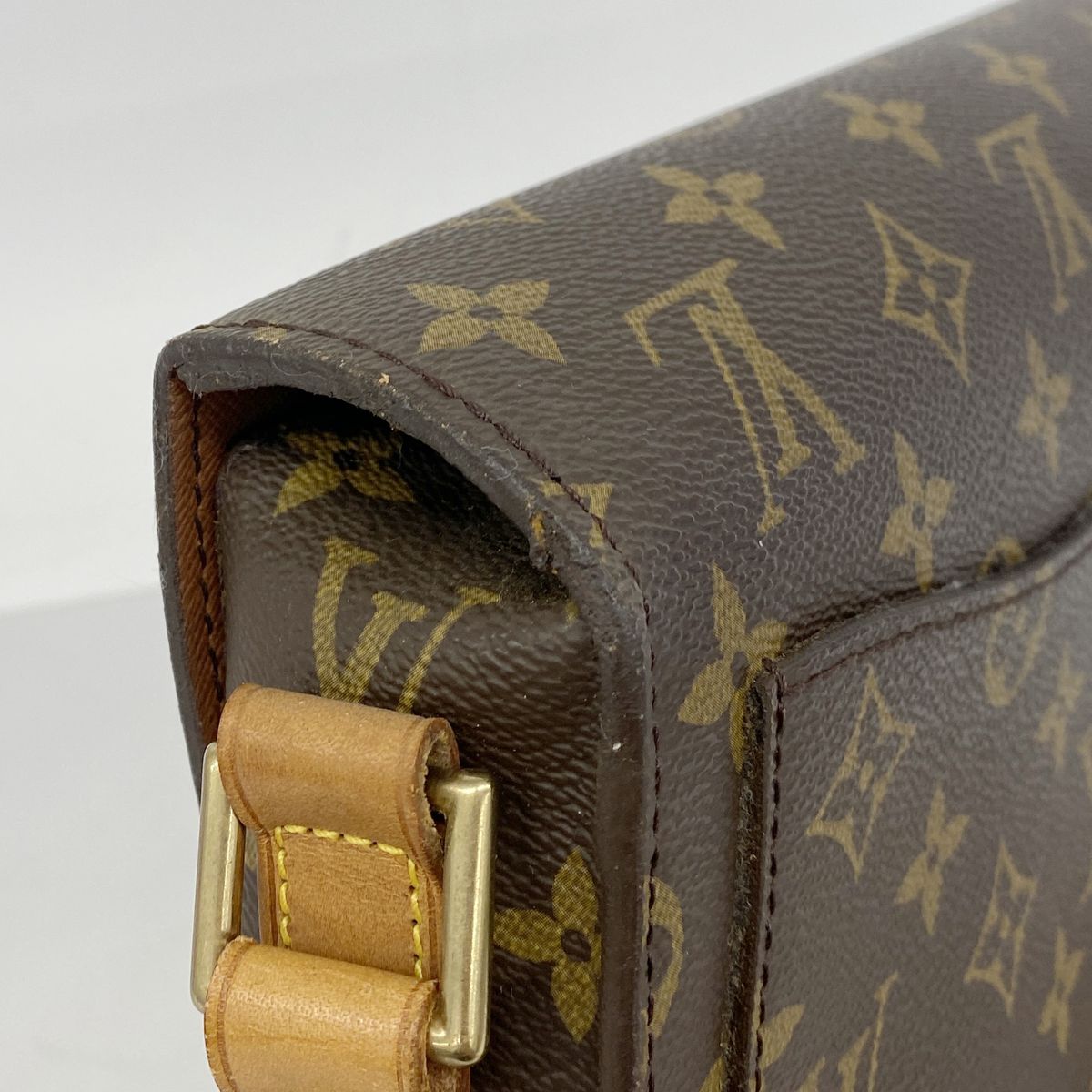 Louis Vuitton Shoulder Bag Monogram Saint-cloud GM Brown — view 6