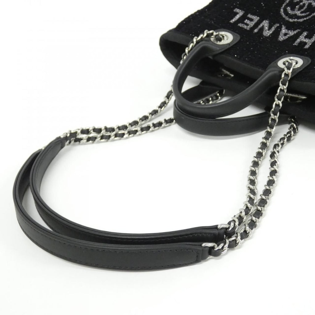 Chanel Deauville Line Bag — view 7