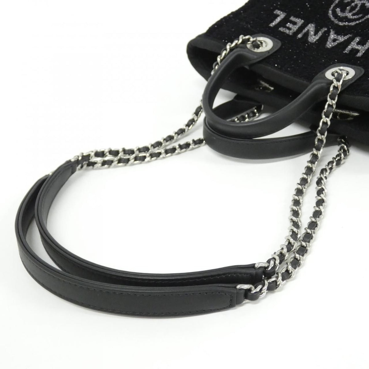 Chanel Deauville Line Bag — view 7