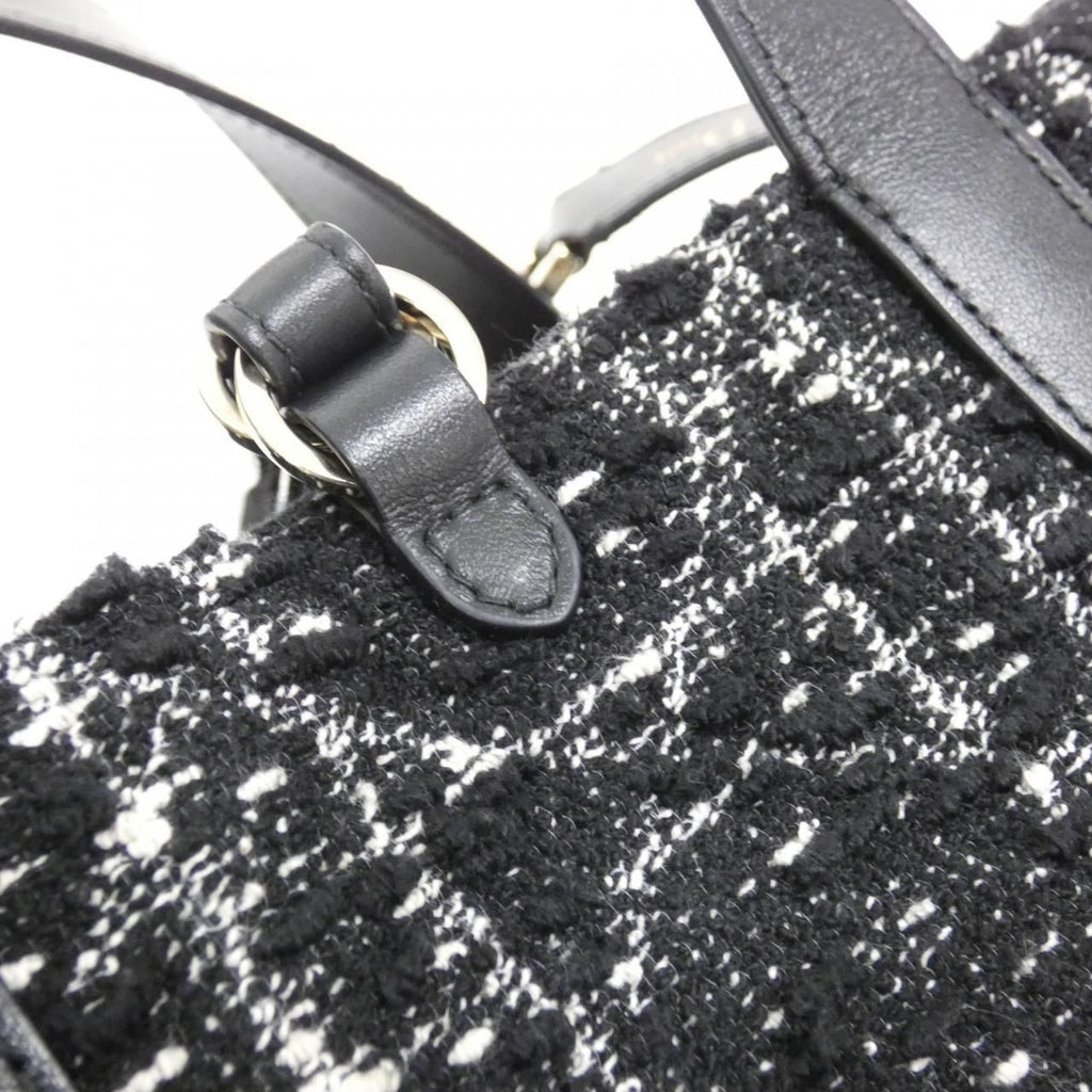 Dior Toujours Vertical Tote Bag Small — view 4