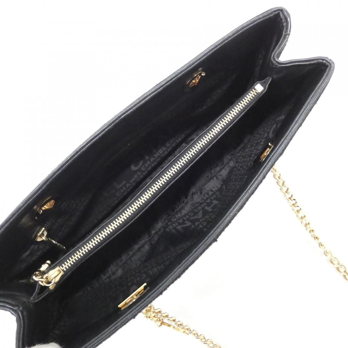 Chanel Vintage Shoulder Bag — view 8