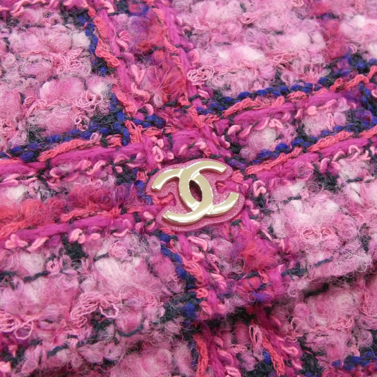 Chanel Chain Wallet Shoulder Bag — view 5