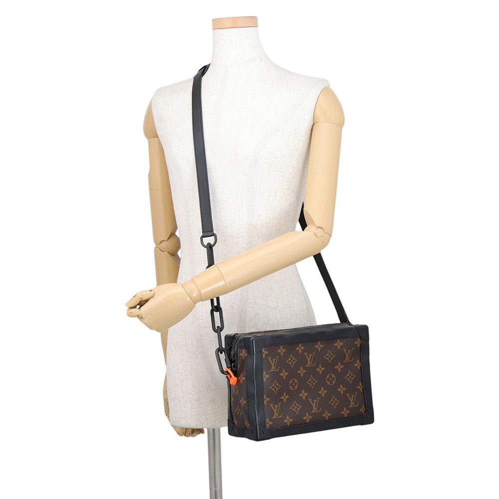 Louis Vuitton Shoulder Bag Monogram Solar Ray Soft Trunk Virgil Abloh Black — view 4