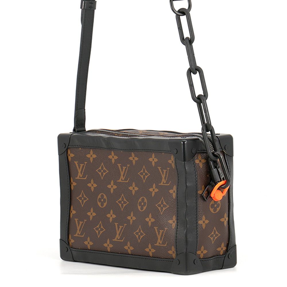 Louis Vuitton Shoulder Bag Monogram Solar Ray Soft Trunk Virgil Abloh Black — view 2