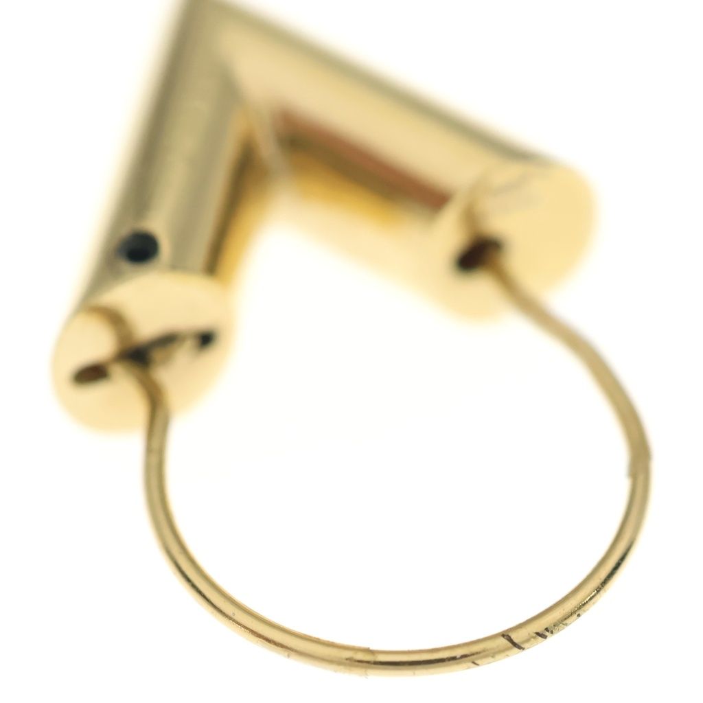 Louis Vuitton Essential V Earrings Gold — view 5