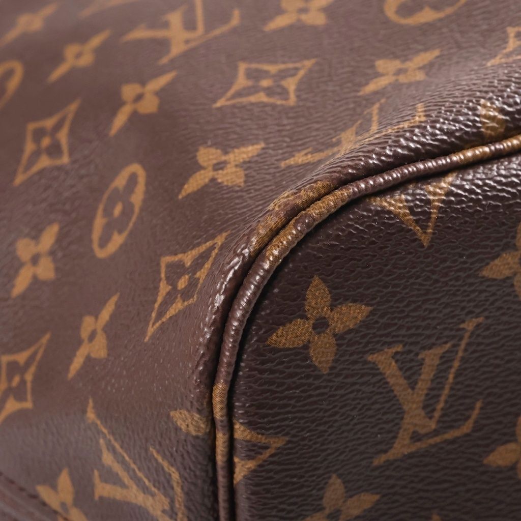 Louis Vuitton Monogram Neverfull MM Leather Tote Bag Brown — view 5