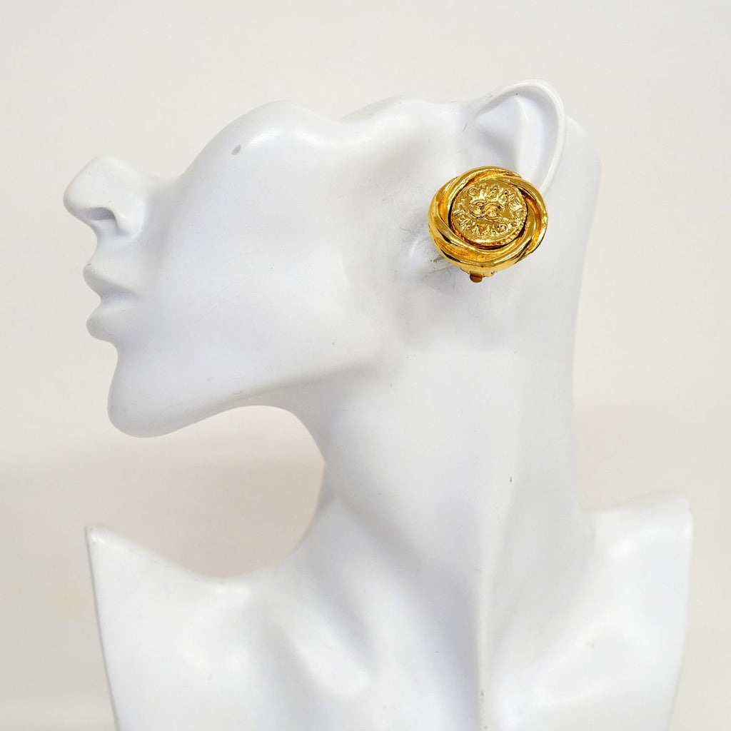 Chanel Earrings Vintage CC Logo Gold Plated — view 5