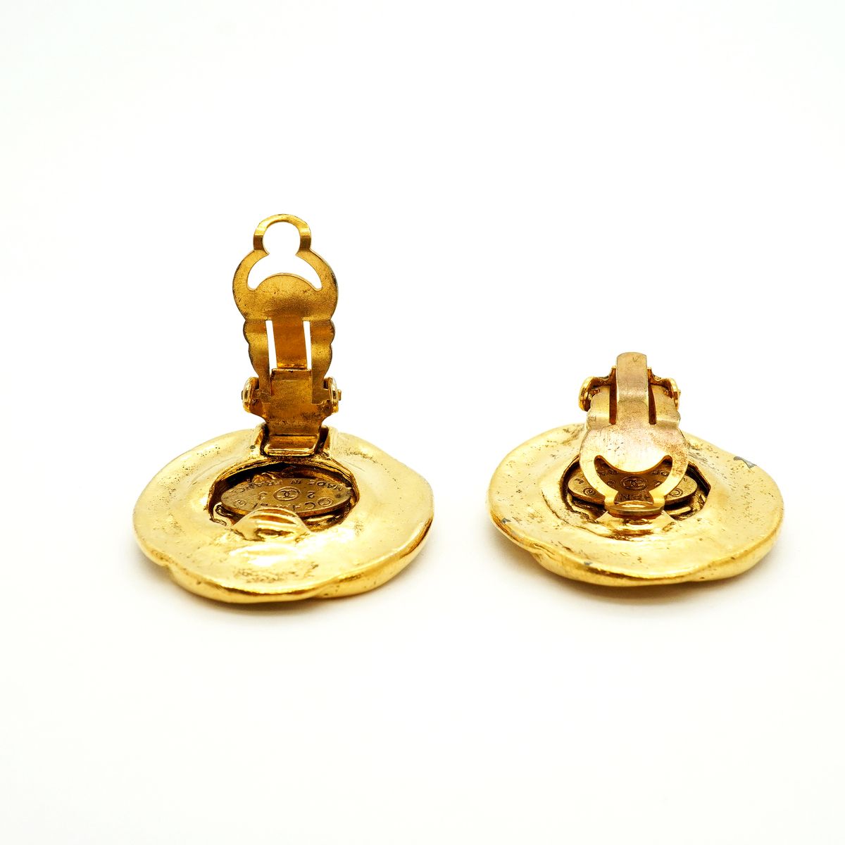Chanel Earrings Vintage CC Logo Gold Plated — view 3