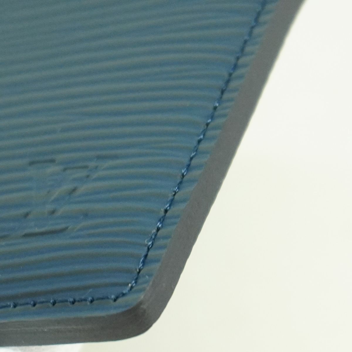 Louis Vuitton Card Case Epi Porte Cartes Simple Indigo Blue — view 5