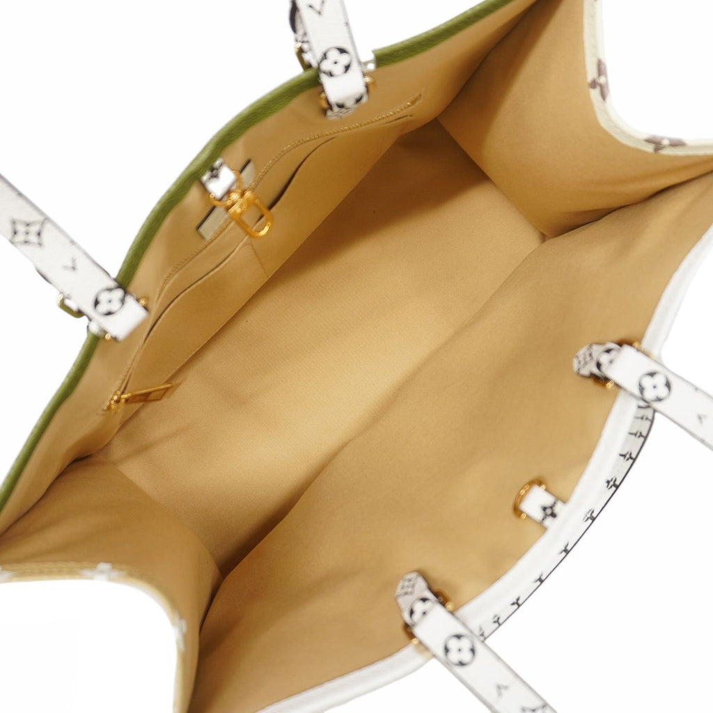 Louis Vuitton Tote Bag Monogram Giant On The Go GM Khaki White 2-Way — view 4