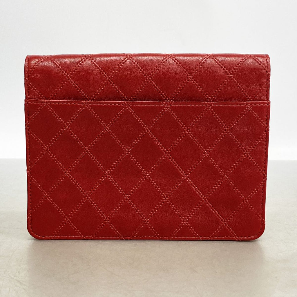 Chanel Pouch Bicolor Leather Red Gold — view 8
