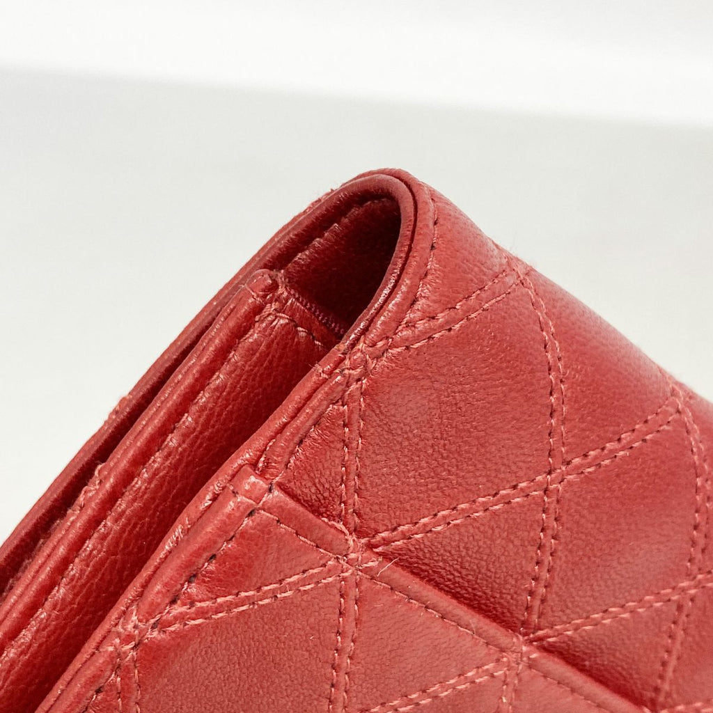 Chanel Pouch Bicolor Leather Red Gold — view 7