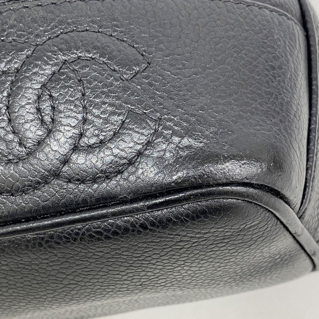 Chanel Shoulder Bag Triple Coco Caviar Leather Black Gold — view 7