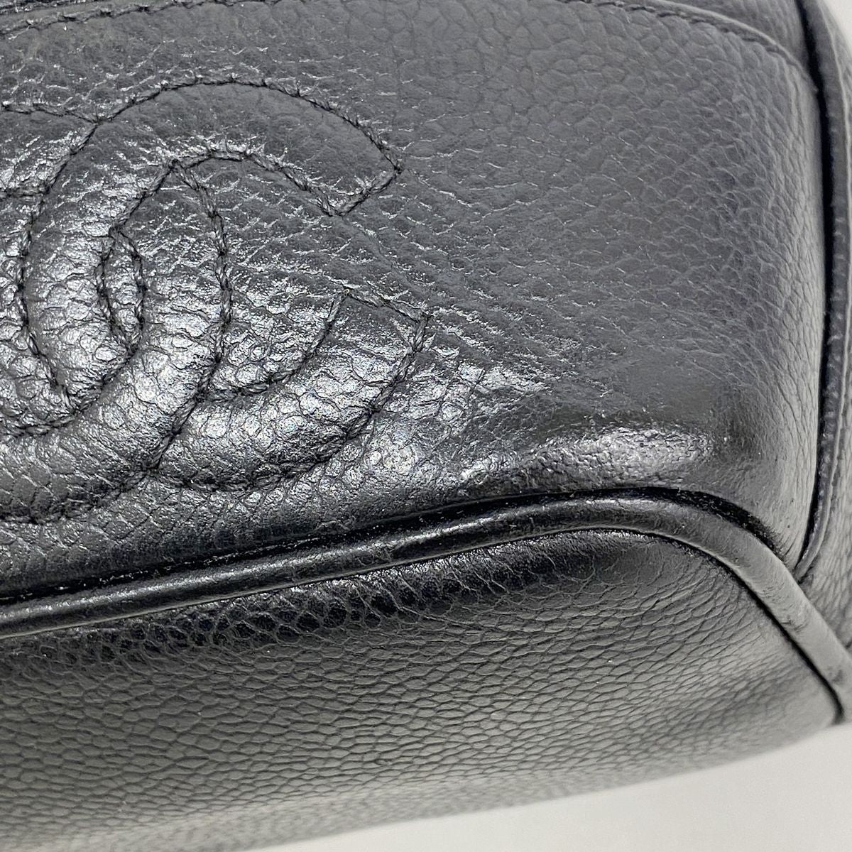 Chanel Shoulder Bag Triple Coco Caviar Leather Black Gold — view 7