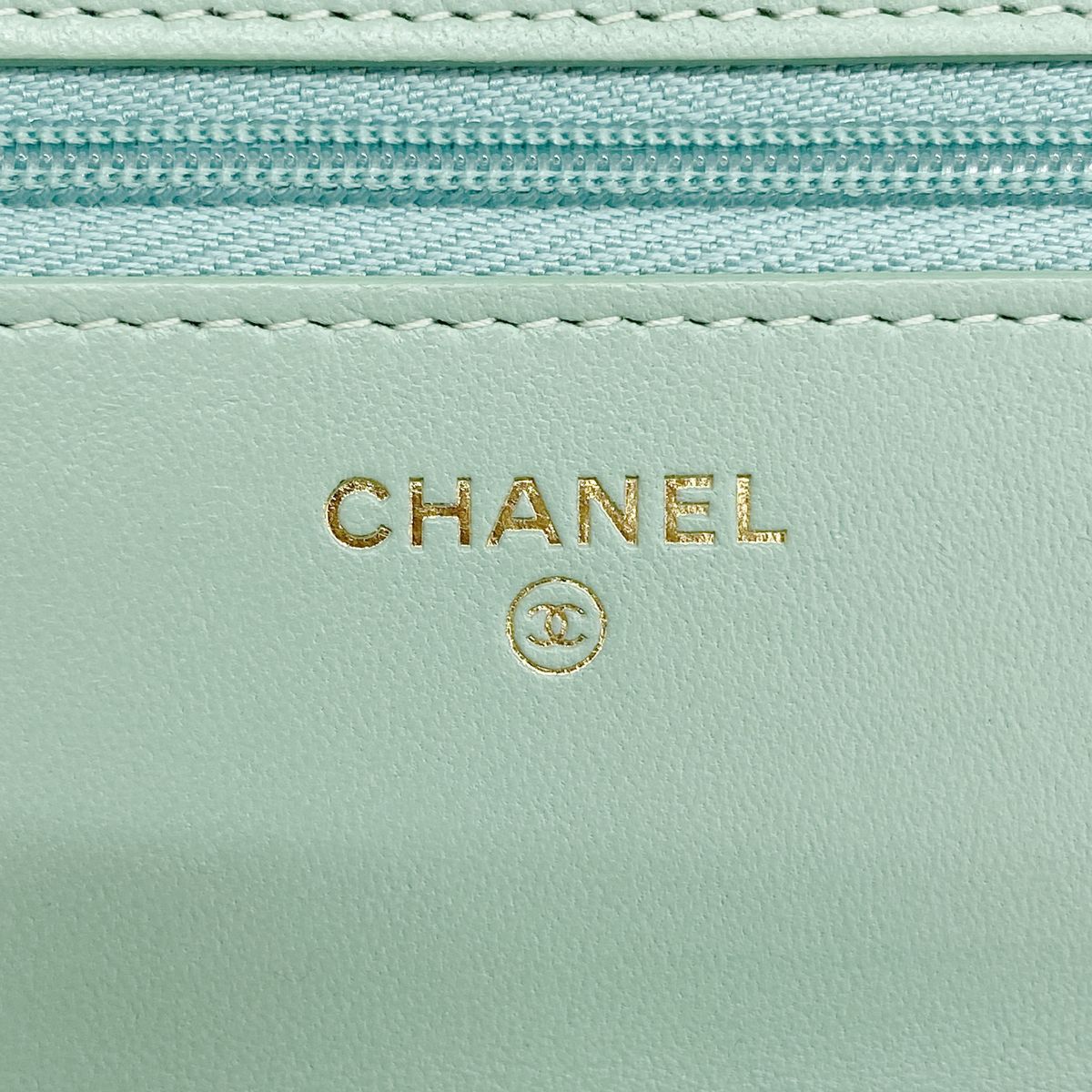 Chanel Wallet on Chain Quilted Lambskin Light Green Champagne Gold Shoulder Bag — view 5