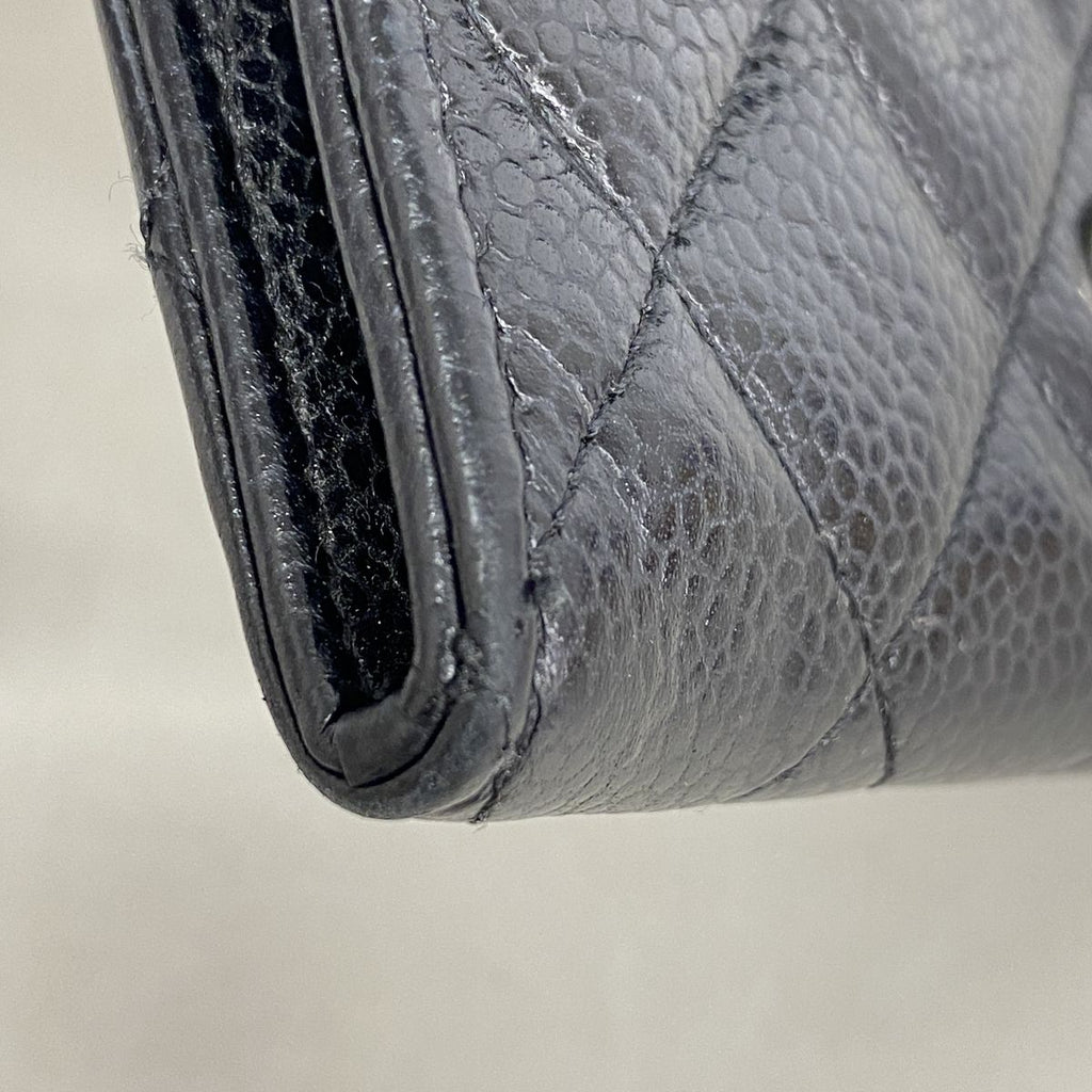 Chanel Card Case Quilted Caviar Leather Black Silver — view 5