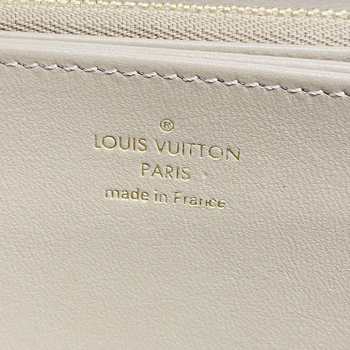 Louis Vuitton Wallet Monogram Embossed Zippy Taupe — view 4
