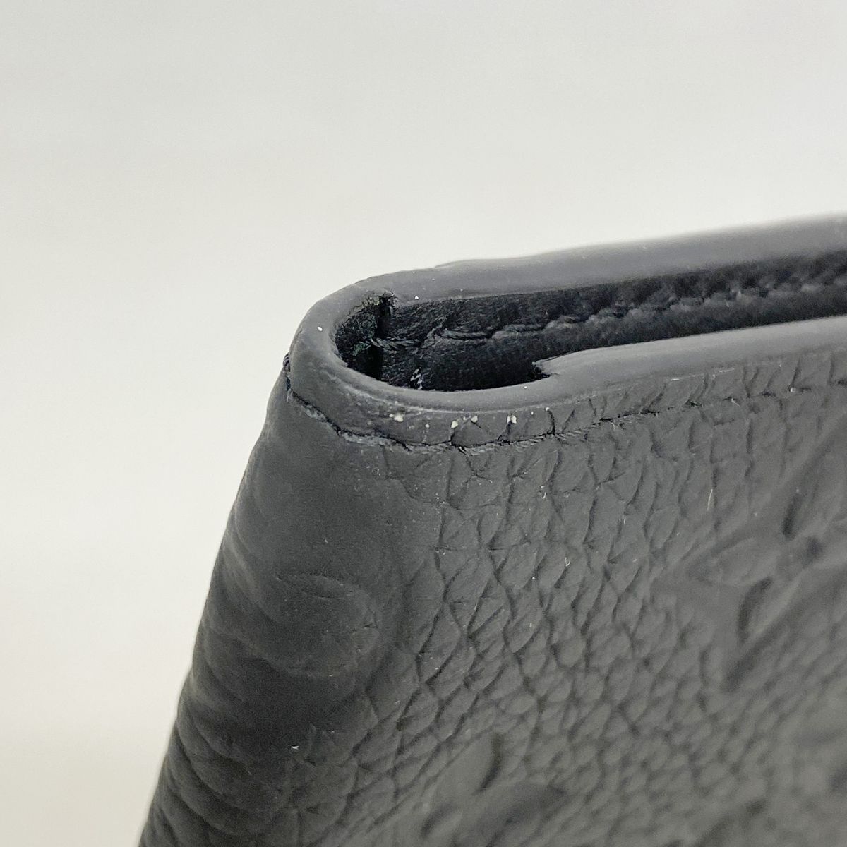 Louis Vuitton Card Case Taurillon Pocket Organizer Black — view 5