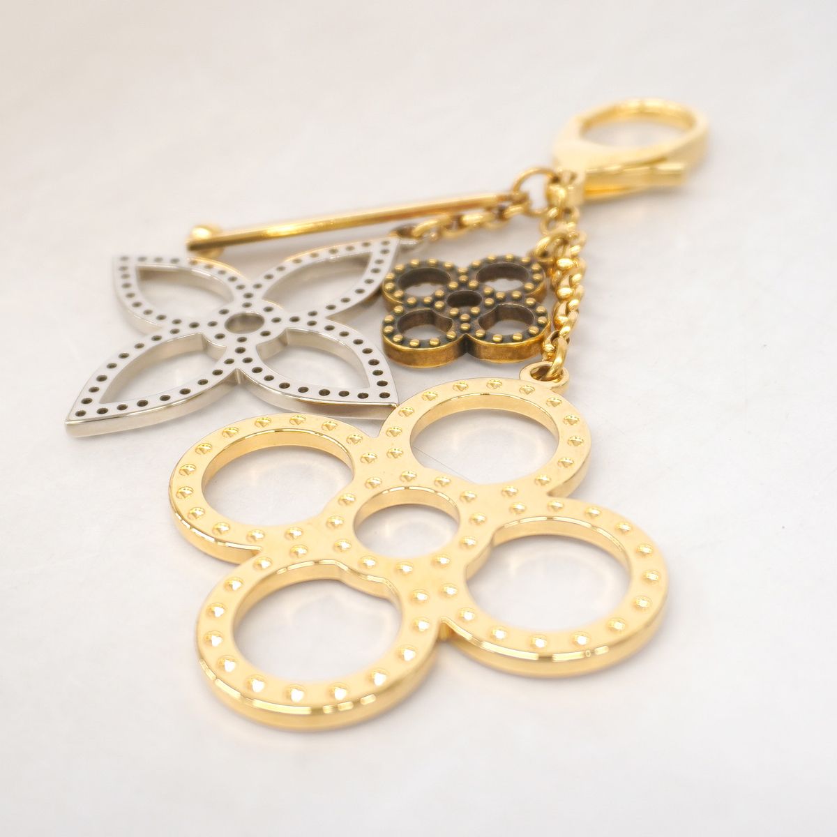 Louis Vuitton Key Holder Charm Bijou Sac Tapage Gold Silver — view 2
