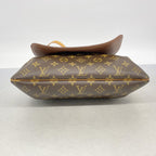 Louis Vuitton Shoulder Bag Monogram Musette Brown — view 3