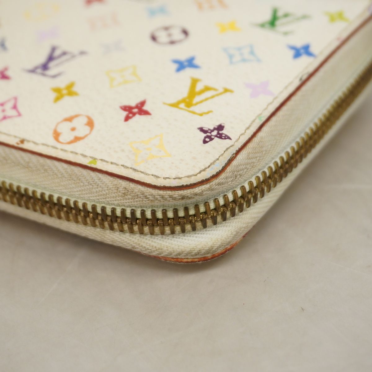 Louis Vuitton Wallet Monogram Multicolor Zippy Blanc Rich — view 7