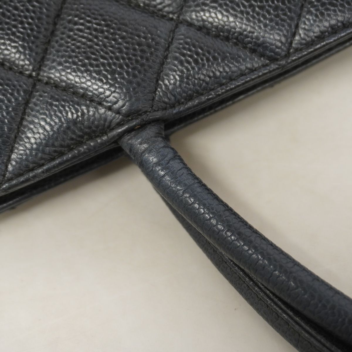 Chanel Tote Bag Reissue Caviar Leather Black Silver — view 7