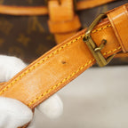 Louis Vuitton Shoulder Bag Monogram Saumur 30 Brown — view 6