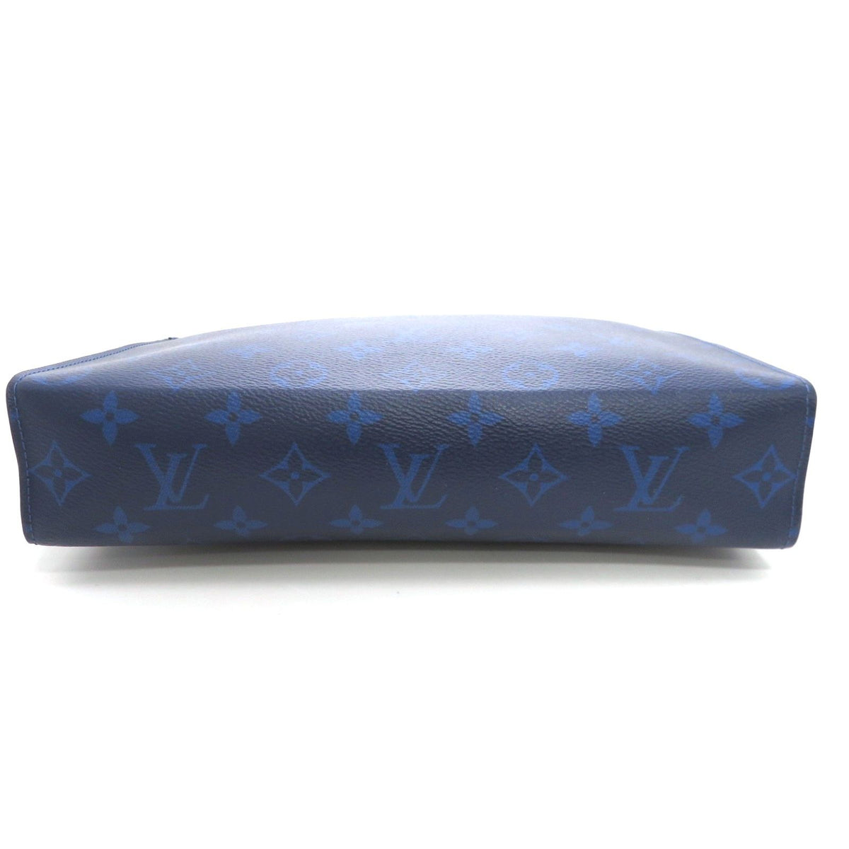 Louis Vuitton Pochette Voyage MM Taigarama Cobalt Clutch — view 3