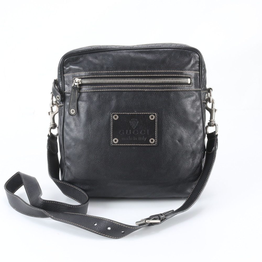 Gucci Crest Leather Shoulder Bag Crossbody Messenger Business Tote