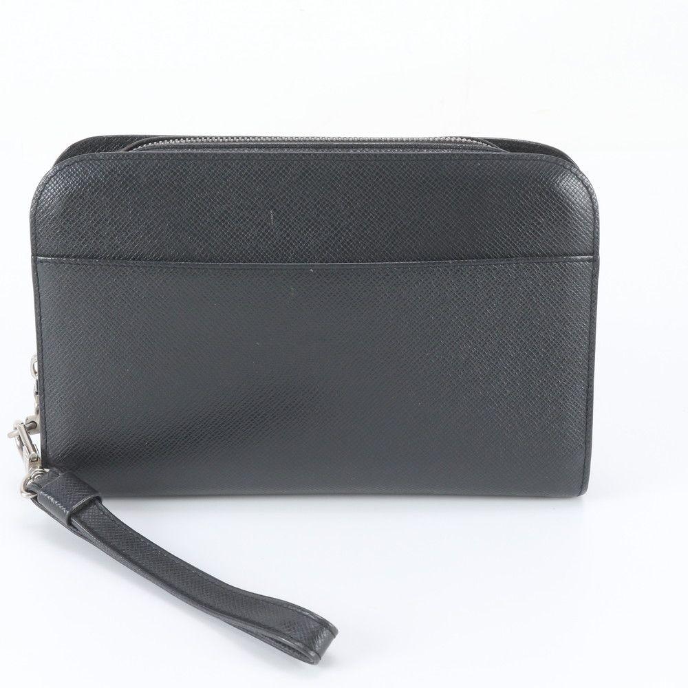 Louis Vuitton Taiga Baikal Leather Clutch Pouch Business — view 3