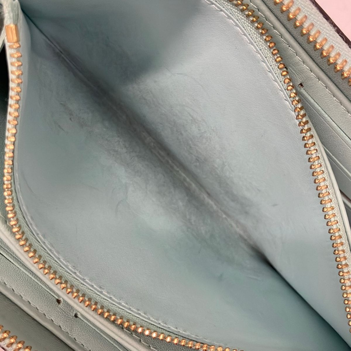 Louis Vuitton Wallet Mahina Zippy Mineral Blue Leather Cowhide — view 4