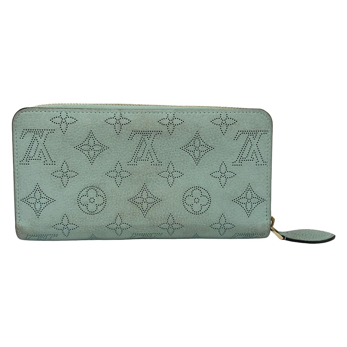 Louis Vuitton Wallet Mahina Zippy Mineral Blue Leather Cowhide — view 2